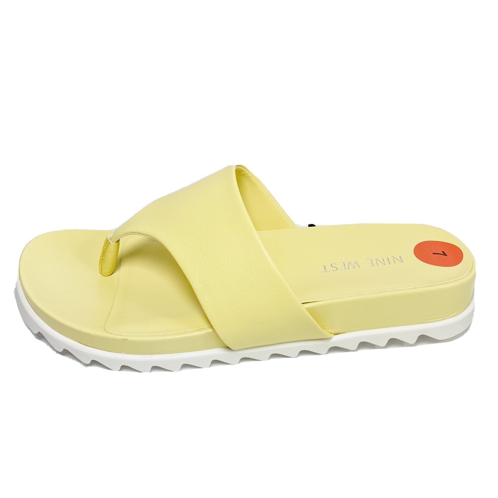 Nine West Thong Sandals Women's‎ Size 7M Yellow Leather New